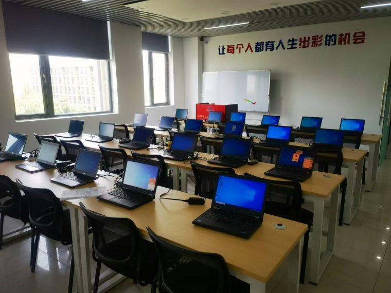 溫江汽車(chē)培訓(xùn)